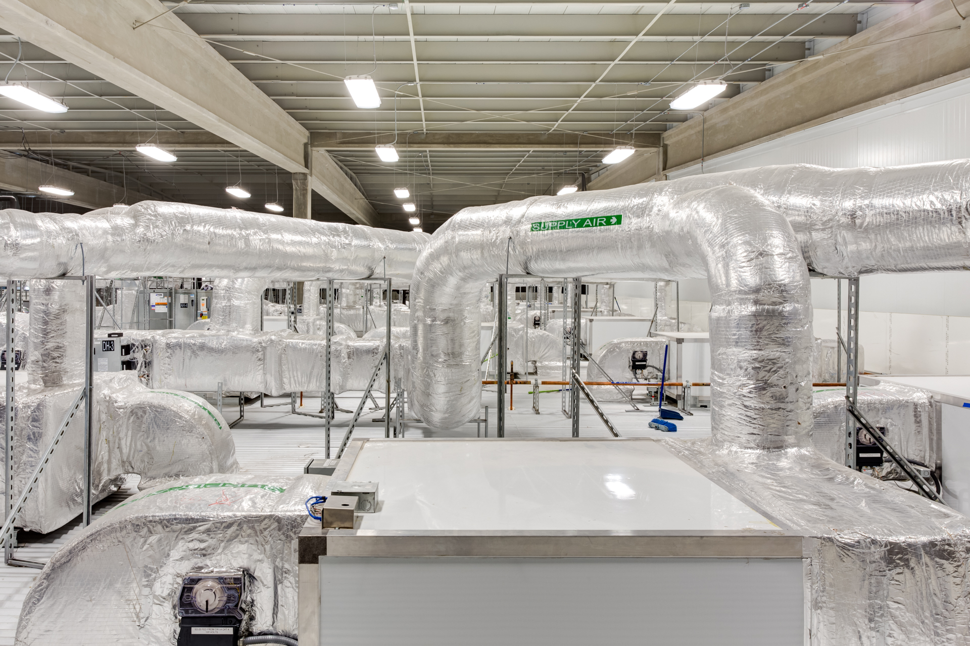 How Do Cleanrooms Operate Cleanrooms Westclean Rooms West